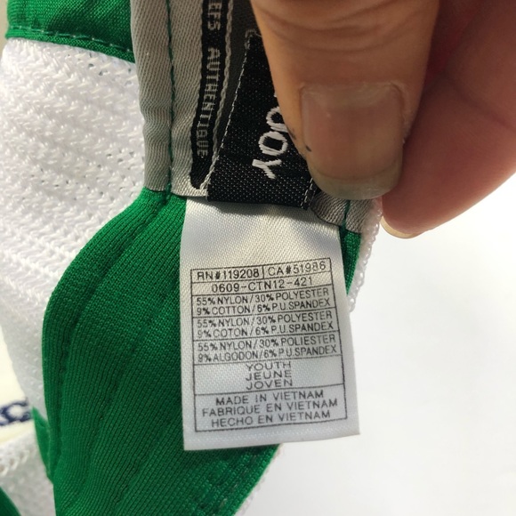 *SOLD* FREE (with purchase) Reebok youth cap - Picture 3 of 5